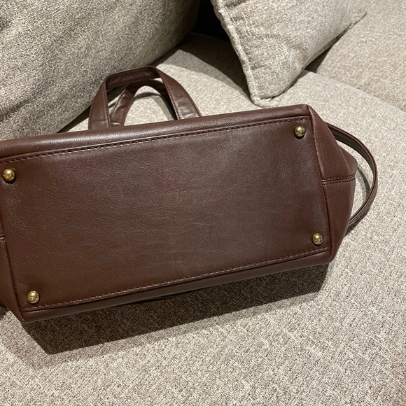 Vintage authentic Chanel lambskin brown tote - Picture 7 of 7